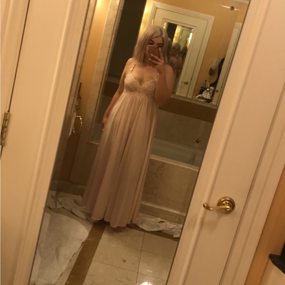 RARE Vintage - Olga blush pink nightgown with lace bust, size 32 - Picture 6 of 6